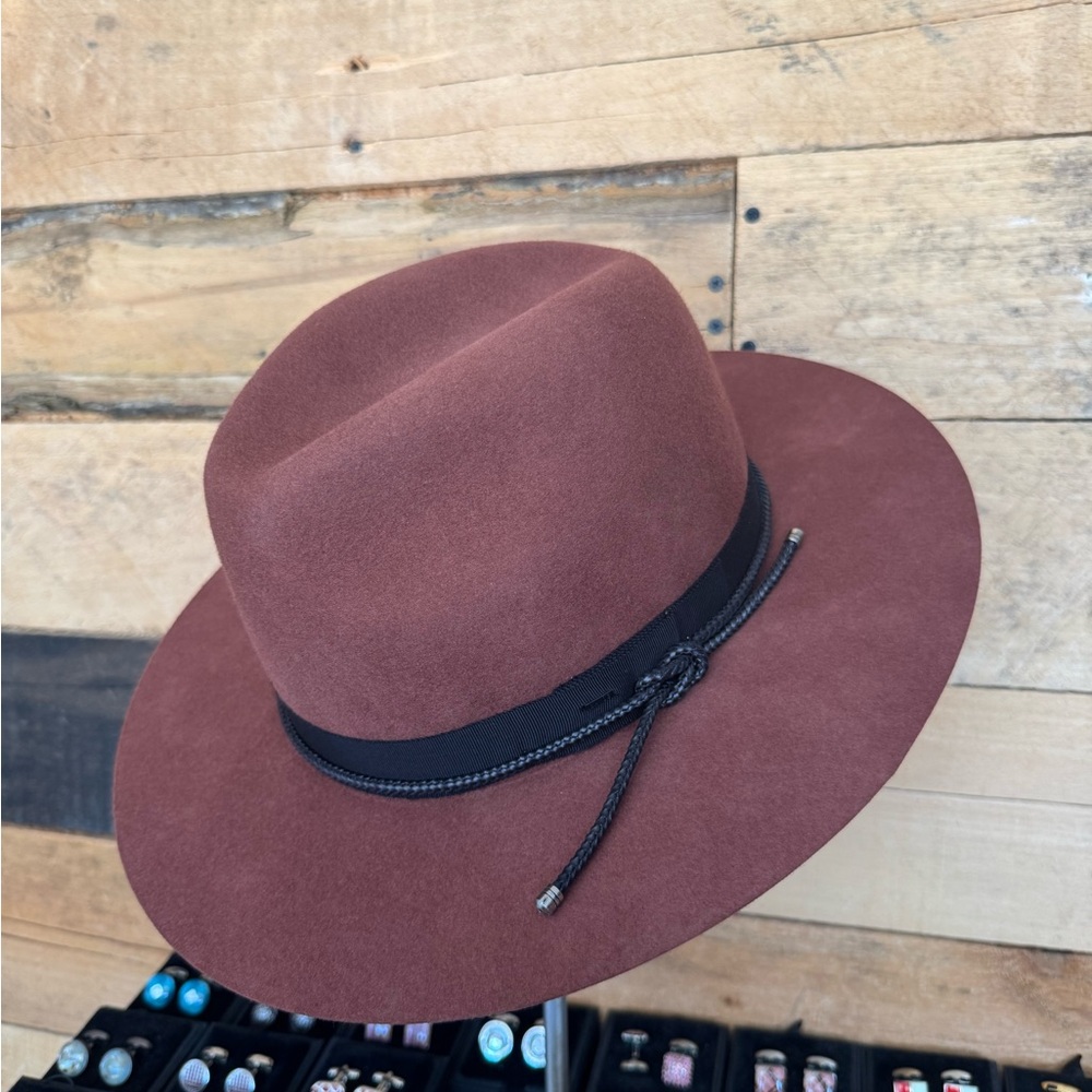 New-Fashion forward Bailey Western Hat with Black leather Band